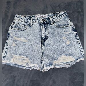 BRAND NEW Fashion Nova Denim Shorts Size 5